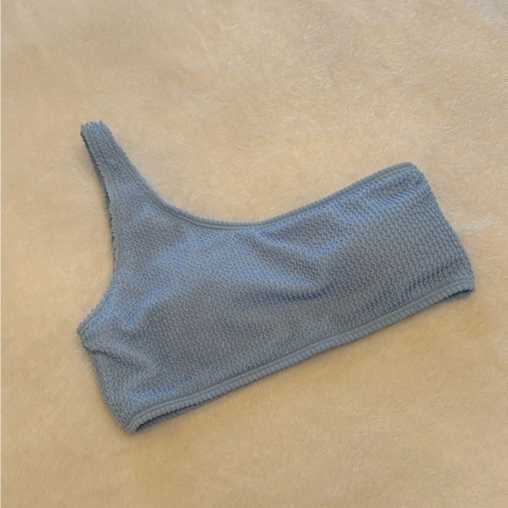 SHEIN SZ SMALL LIGHT BLUE RIBBED ONE SHOULDER BIKINI TOP